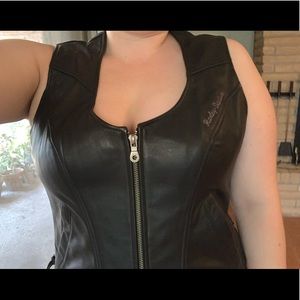 Large Harley Davidson vest- women’s